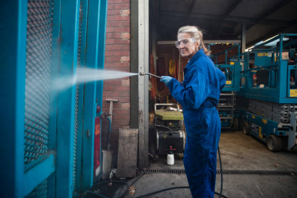 Best Concrete Pressure Washing  in Sheffield, OH