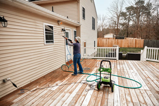 Fence Pressure Washing in Sheffield, OH